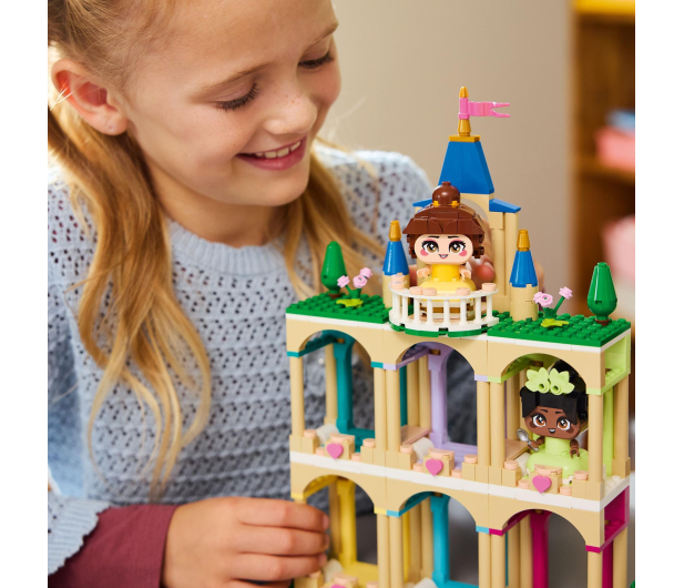 LEGO DISNEY 43291 Mała Bella i Tiana z zamkiem - 1473483 - zdjęcie 11